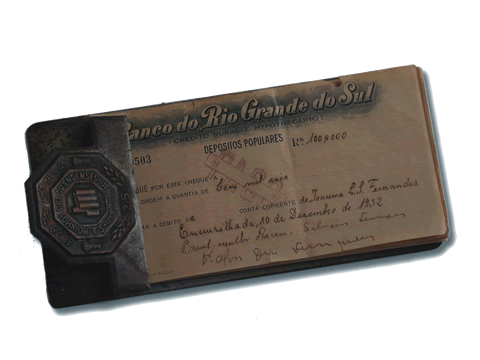 Foto de antigo talo de cheques do Banco do Rio Grande do Sul.